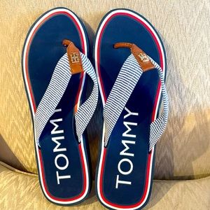 Women’s Tommy Flip Flops Size 9